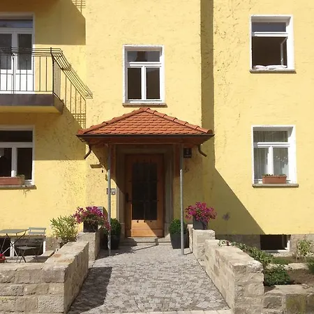 Pensjonat Achtzimmer 3*